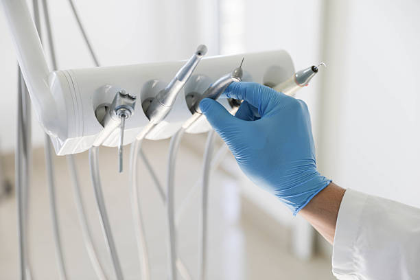 Professional Emergency Dentist technician working in Estherville, IA